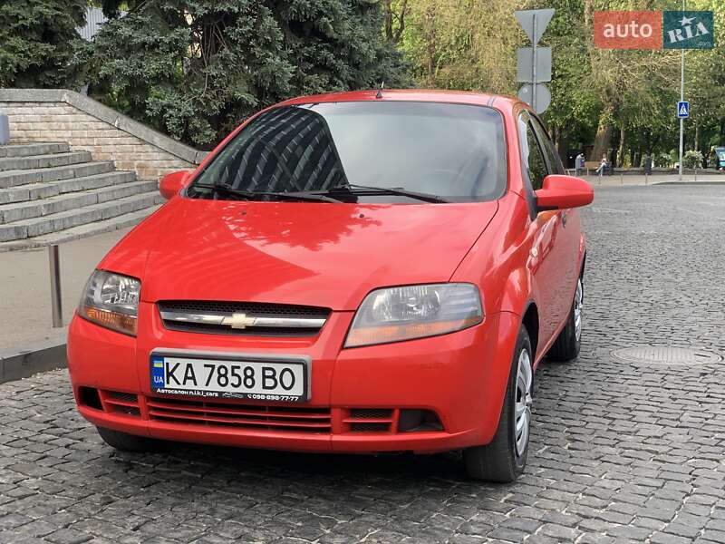 Седан Chevrolet Aveo 2005 в 