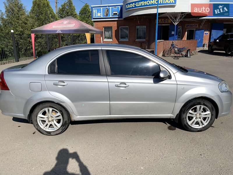 Седан Chevrolet Aveo 2008 в Харкові