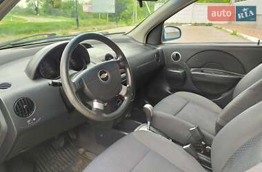 Хетчбек Chevrolet Aveo 2008 в 