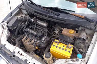 Седан Chevrolet Aveo 2006 в 