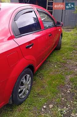 Седан Chevrolet Aveo 2006 в Рахові