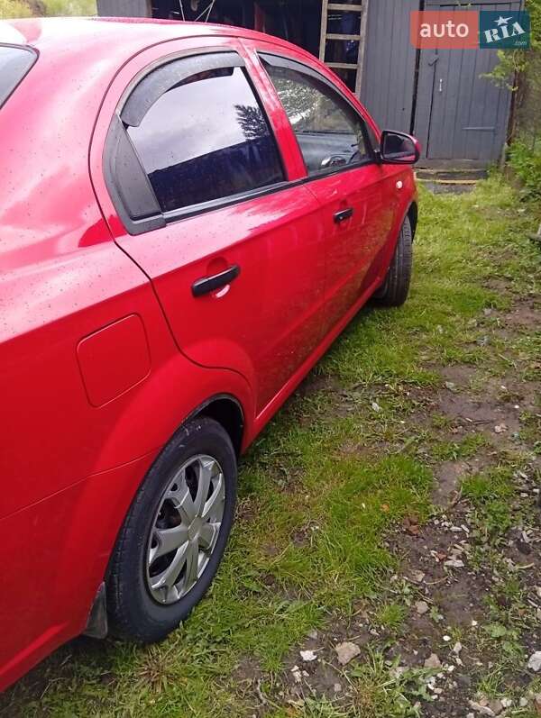 Седан Chevrolet Aveo 2006 в 