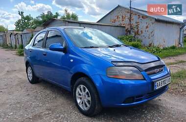 Седан Chevrolet Aveo 2005 в Черкасах