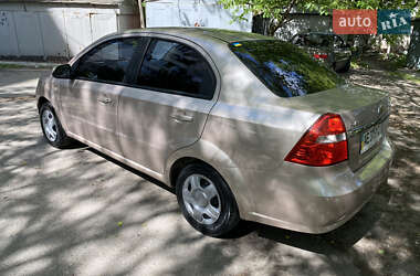 Седан Chevrolet Aveo 2008 в 