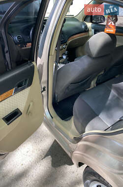 Седан Chevrolet Aveo 2008 в 