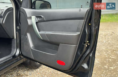 Седан Chevrolet Aveo 2006 в 