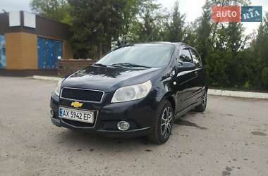 Хэтчбек Chevrolet Aveo 2008 в 