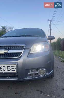 Седан Chevrolet Aveo 2006 в Дніпрі
