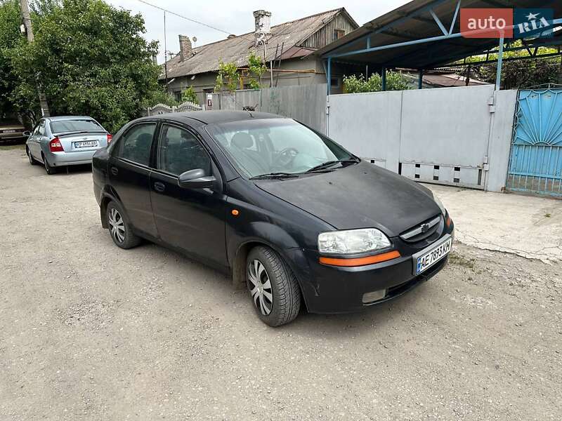 Седан Chevrolet Aveo 2005 в 