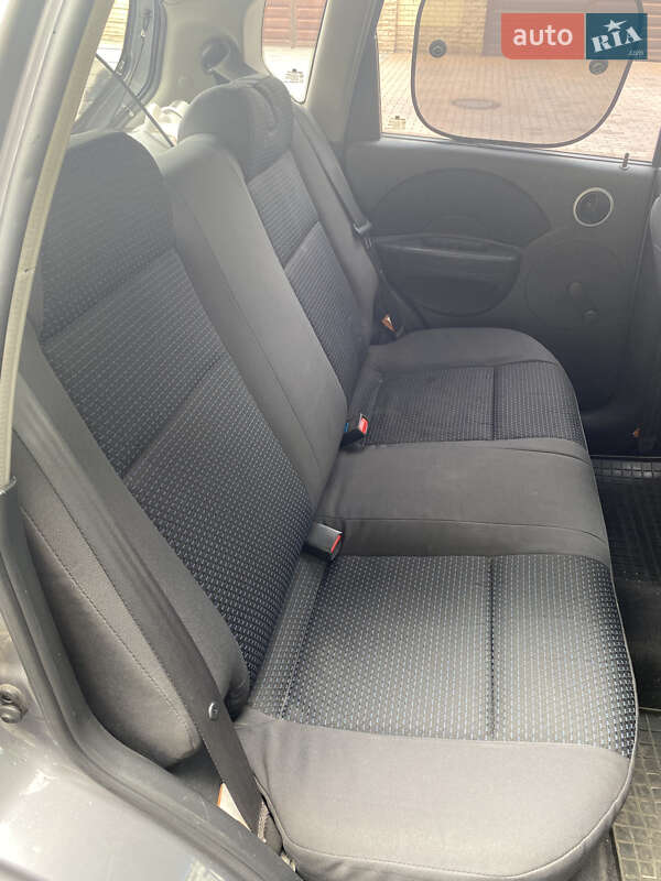 Хэтчбек Chevrolet Aveo 2006 в Днепре