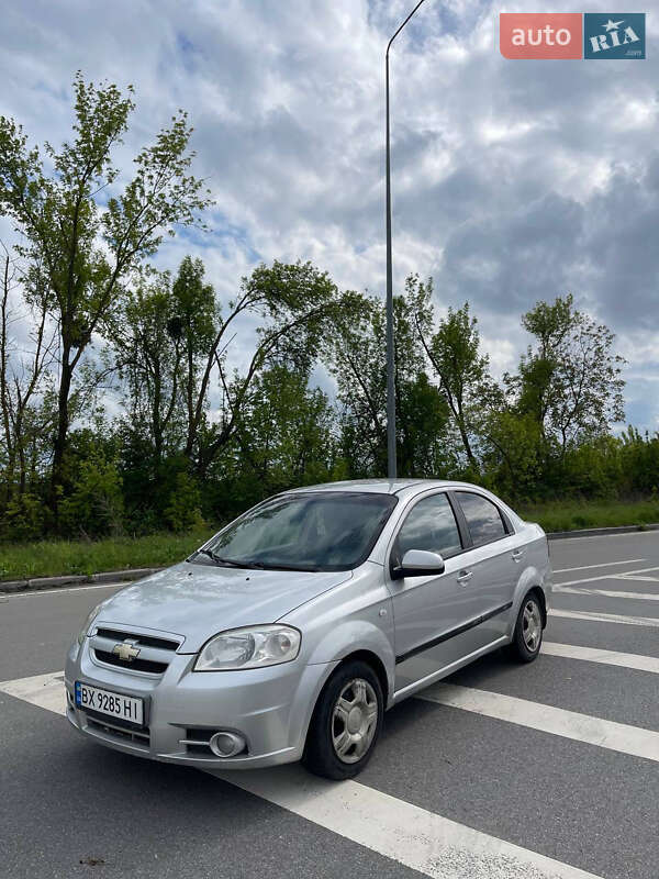 Седан Chevrolet Aveo 2008 в 