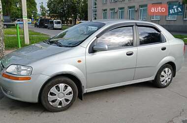 Седан Chevrolet Aveo 2005 в Полтаве