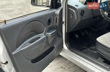 Седан Chevrolet Aveo 2005 в 