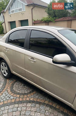 Седан Chevrolet Aveo 2008 в 