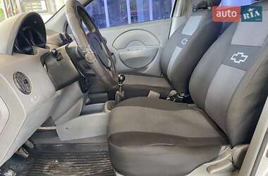 Седан Chevrolet Aveo 2005 в 