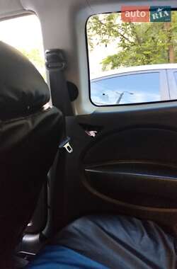 Хэтчбек Chevrolet Aveo 2008 в 