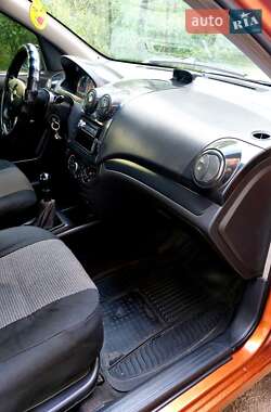 Седан Chevrolet Aveo 2006 в 