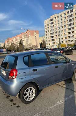 Хэтчбек Chevrolet Aveo 2006 в Очакове