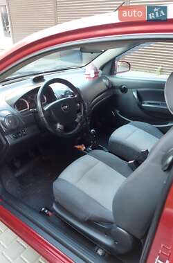 Хэтчбек Chevrolet Aveo 2008 в 