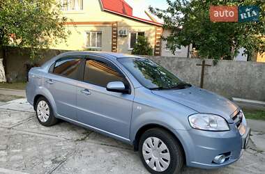 Седан Chevrolet Aveo 2008 в Києві