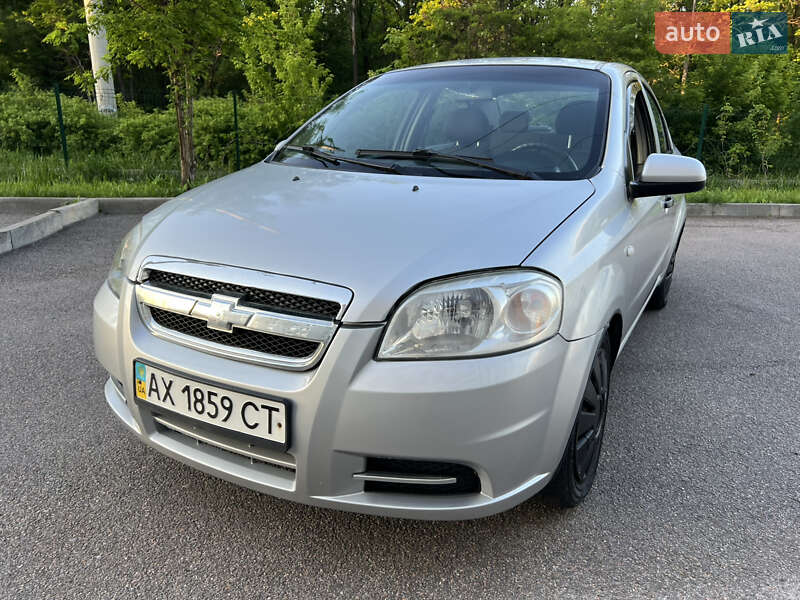 Седан Chevrolet Aveo 2006 в Харькове