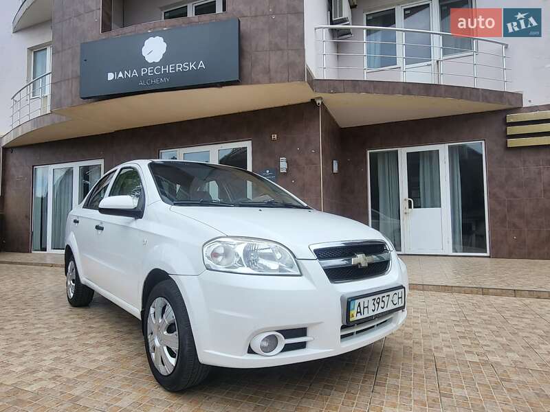 Седан Chevrolet Aveo 2007 в Одессе