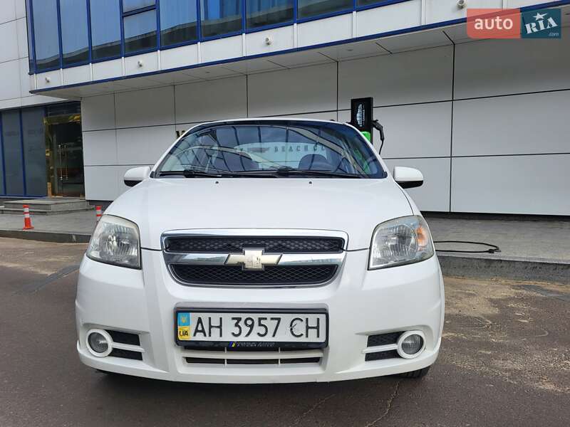 Седан Chevrolet Aveo 2007 в Одессе