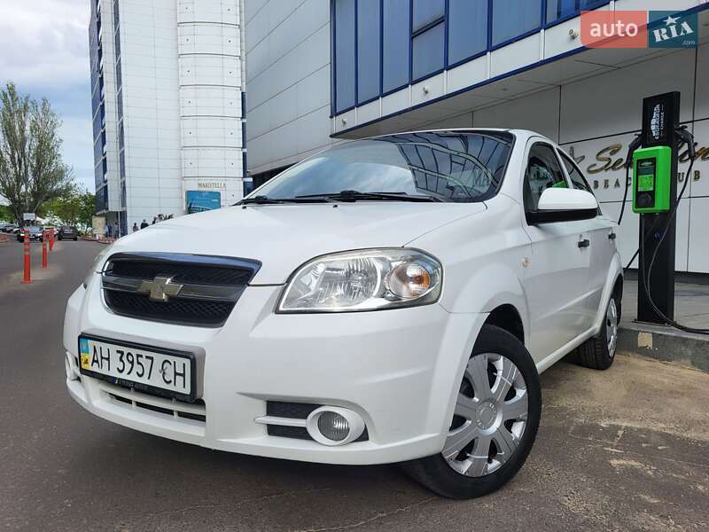 Седан Chevrolet Aveo 2007 в Одессе