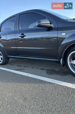 Седан Chevrolet Aveo 2008 в 