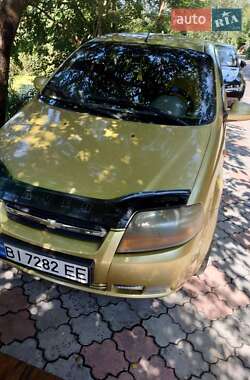 Седан Chevrolet Aveo 2004 в Кременчуці
