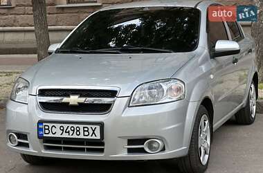 Седан Chevrolet Aveo 2009 в Николаеве