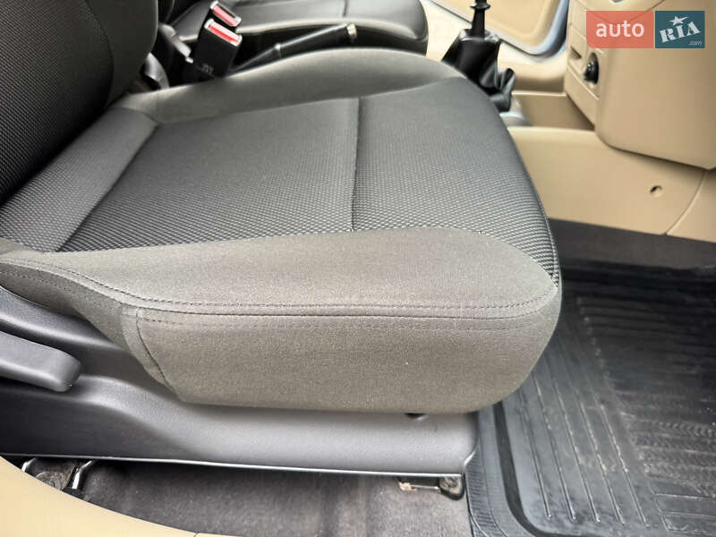 Седан Chevrolet Aveo 2008 в Запоріжжі