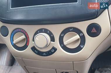 Седан Chevrolet Aveo 2008 в 