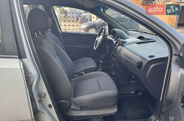 Седан Chevrolet Aveo 2006 в 