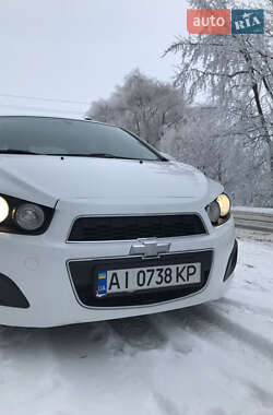 Хэтчбек Chevrolet Aveo 2012 в Киеве