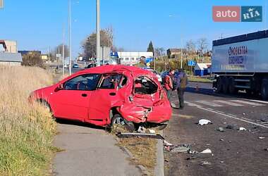 Хэтчбек Chevrolet Aveo 2008 в 
