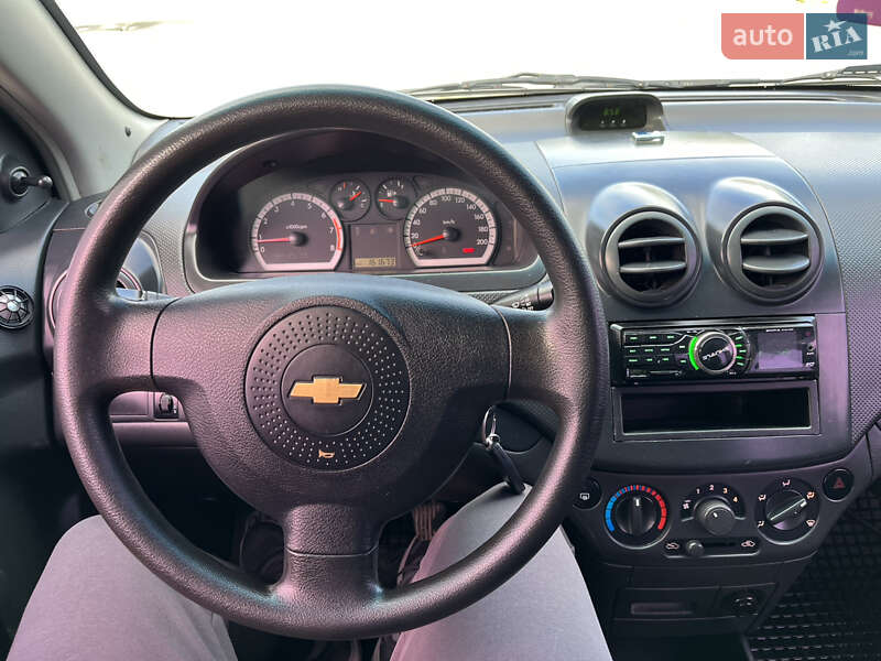 Седан Chevrolet Aveo 2007 в Ужгороде