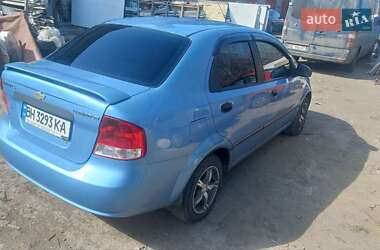 Седан Chevrolet Aveo 2004 в 