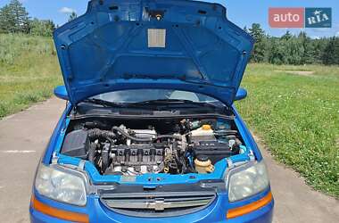 Седан Chevrolet Aveo 2005 в 