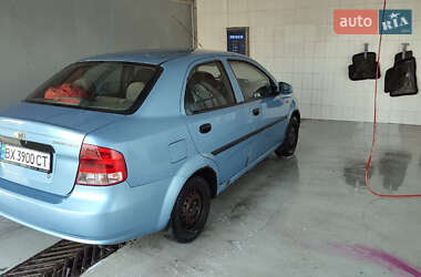 Седан Chevrolet Aveo 2004 в 