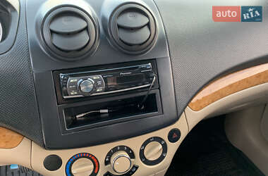Седан Chevrolet Aveo 2007 в 