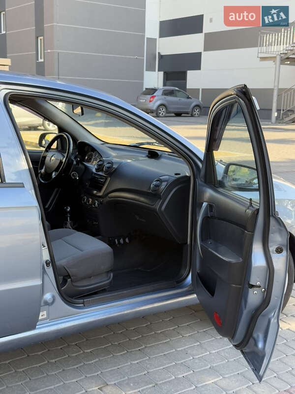 Седан Chevrolet Aveo 2007 в Ивано-Франковске