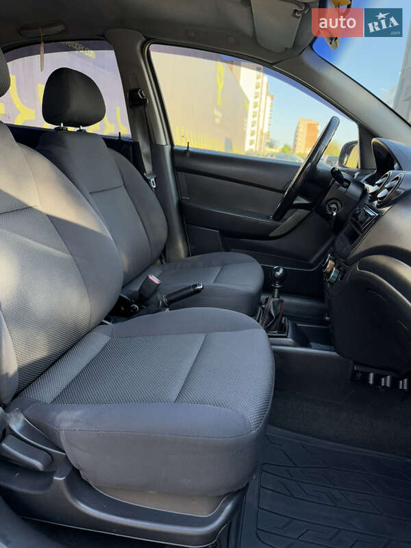Седан Chevrolet Aveo 2007 в Ивано-Франковске