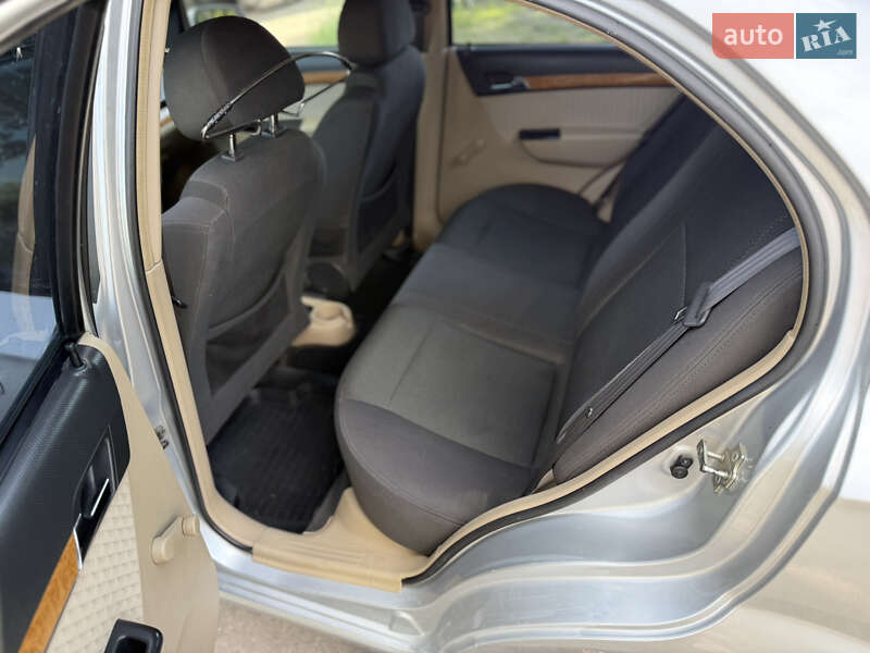 Седан Chevrolet Aveo 2008 в Новом Буге