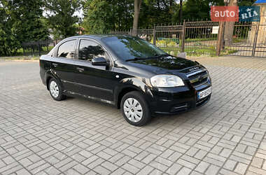 Седан Chevrolet Aveo 2006 в Прилуках