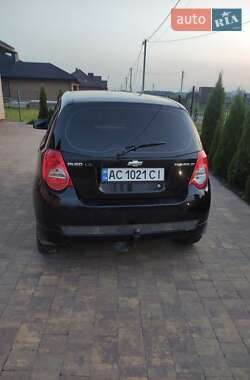Хэтчбек Chevrolet Aveo 2011 в 