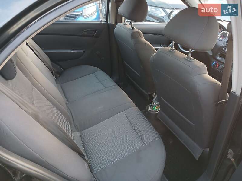 Седан Chevrolet Aveo 2007 в Миколаєві