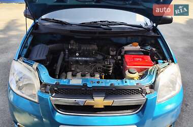 Седан Chevrolet Aveo 2008 в 
