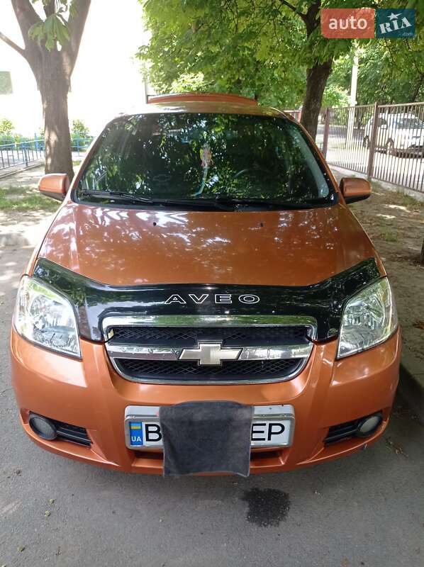 Седан Chevrolet Aveo 2006 в Полтаве