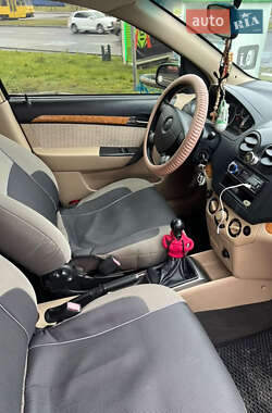 Седан Chevrolet Aveo 2007 в 